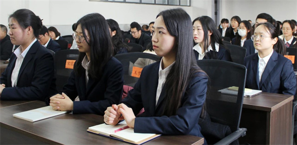 正阳县第一实验高中学校“青蓝工程”师徒结对仪式