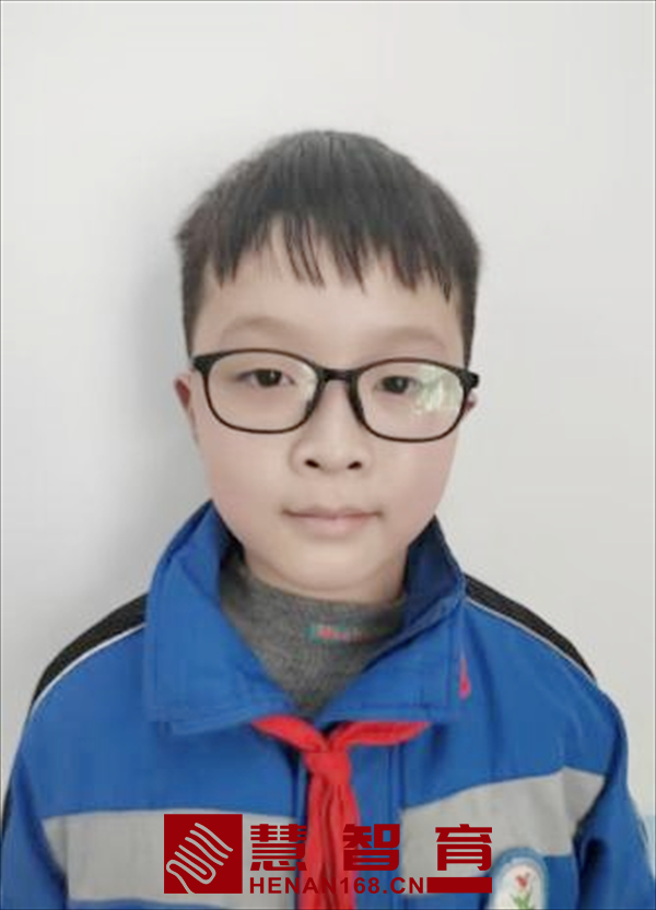 李彬