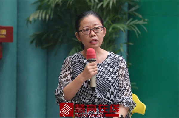 方丹： 作业应立足学生需求，因生而异