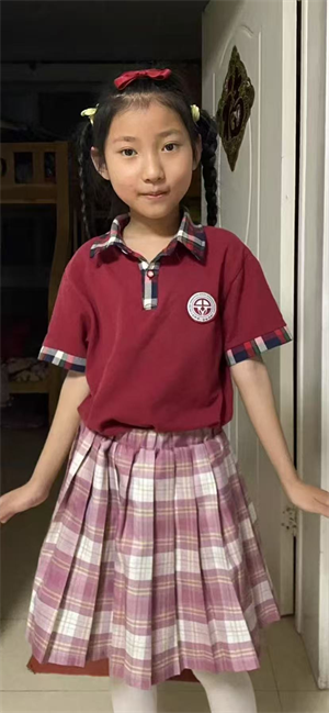 雨中情谊