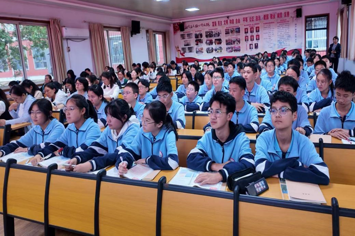 驿城教研送课赋能，校际交流同心促学——驿城区初中英语