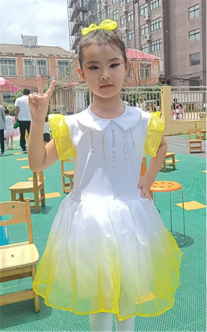 开学的社团课