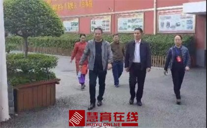 不忘初心 情系师生安全 ——驿城区教育局党组书记、局长臧新章莅临驻马店市第九中学检