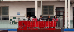 增体质强体能，扬风采展校风