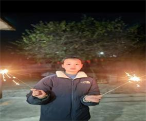 崔雯玥图片1