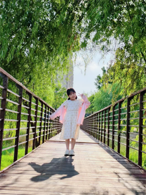 李语桐 图片1