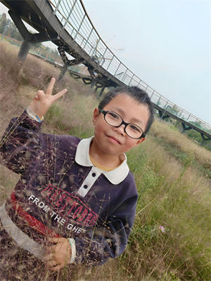 张铭哲  图片1
