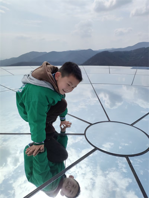 李韵辰图片1