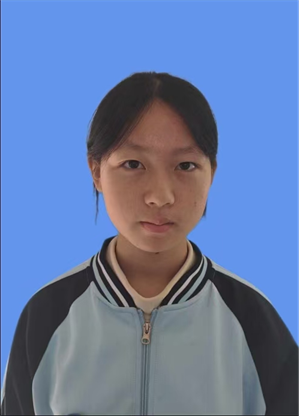 周艺菡图片1