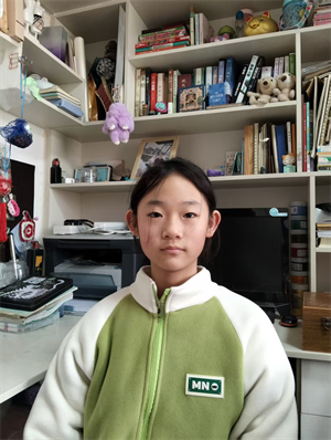 牛安芯李诗茹图片1